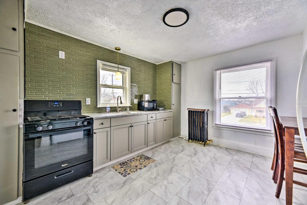 Vacation Rental About 2 Mi To Highmark Stadium! Buffalo Exterior photo